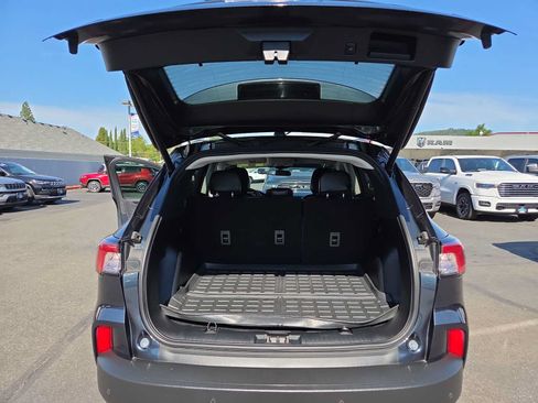 Used 2022 Ford Escape SEL w/ SEL Stealth AWD Package image 27