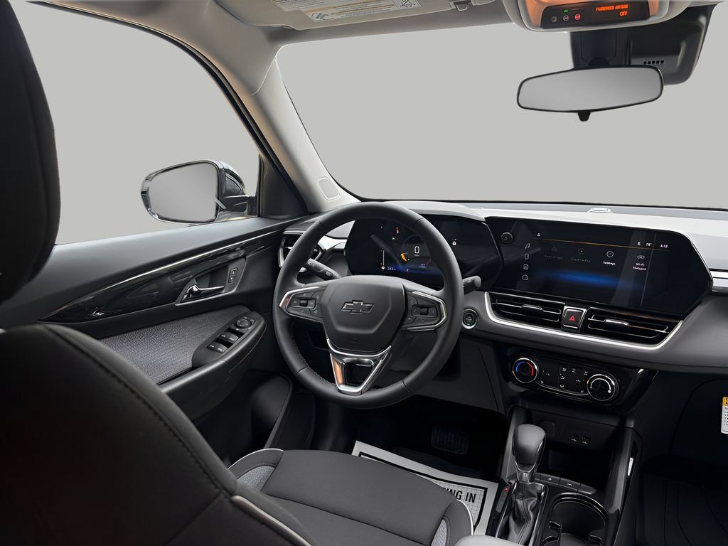 New 2026 Chevrolet TrailBlazer LT w/ Midnight Edition FWD image 8