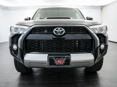 Used 2019 Toyota 4Runner TRD Off-Road Premium AWD/4WD image 36