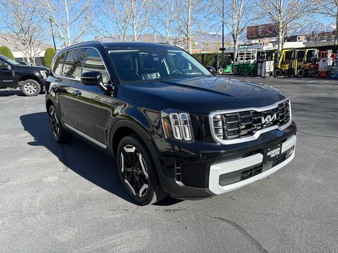Used 2025 Kia Telluride S image 5