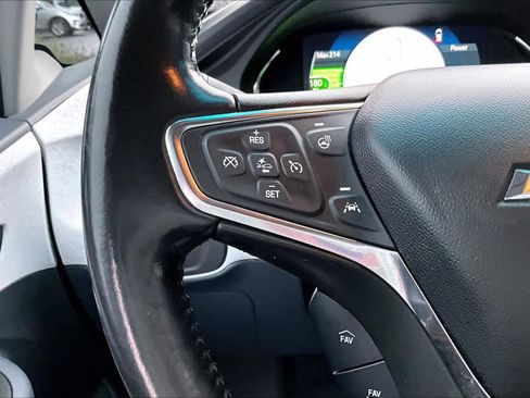 Used 2021 Chevrolet Bolt Premier w/ Infotainment Package image 24