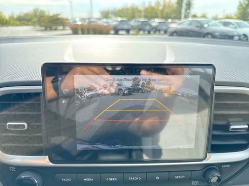New 2026 Hyundai Venue SEL image 18