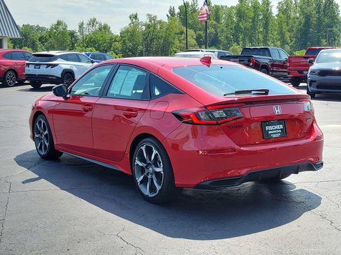 Used 2026 Honda Civic Sport Touring image 4
