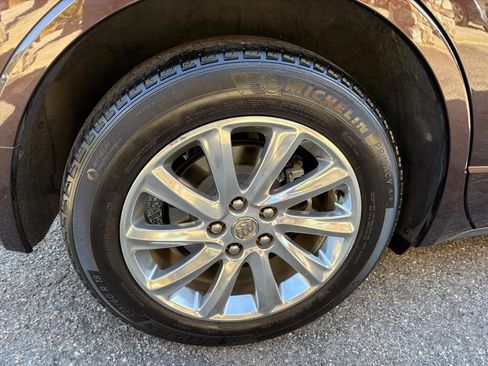 Used 2020 Buick Envision Essence FWD image 24