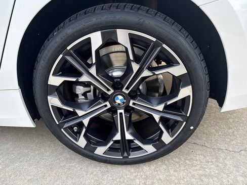 Certified 2025 BMW 330i xDrive 330i xDrive w/ Premium Package image 28