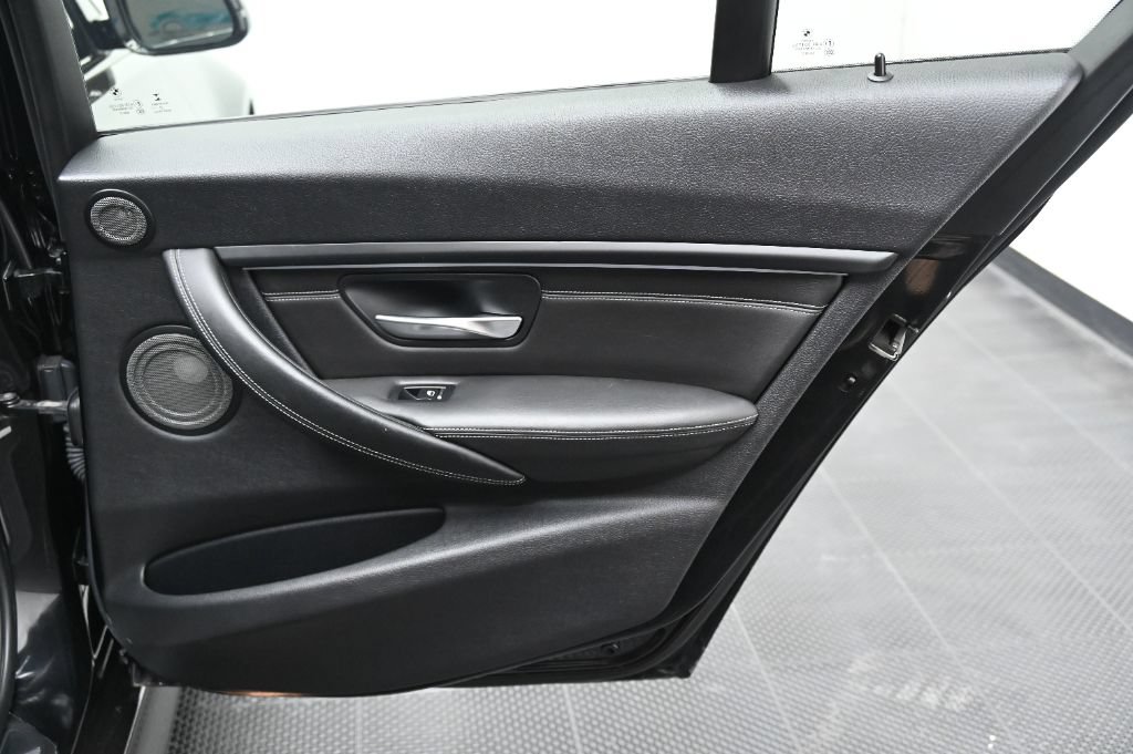 Used 2016 BMW M3 w/ Executive Package RWD image 44