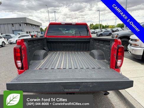 Used 2025 GMC Sierra 2500 SLE w/ SLE Value Package; AWD/4WD image 11