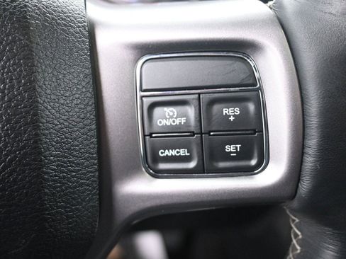 Used 2017 RAM 2500 Limited image 23