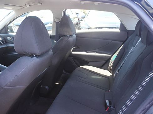 Used 2023 Hyundai Elantra SEL w/ Convenience Package FWD image 23