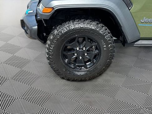 Used 2023 Jeep Wrangler Unlimited w/ Cold Weather Group image 35