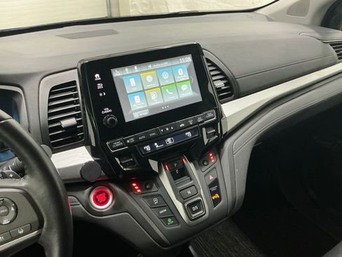 Used 2023 Honda Odyssey EX-L image 11