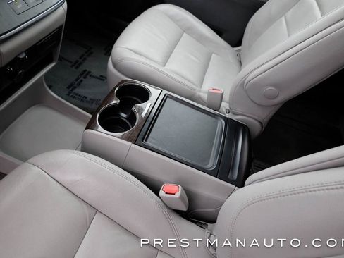 Used 2019 Toyota Sienna XLE w/ XLE Navigation Package image 29