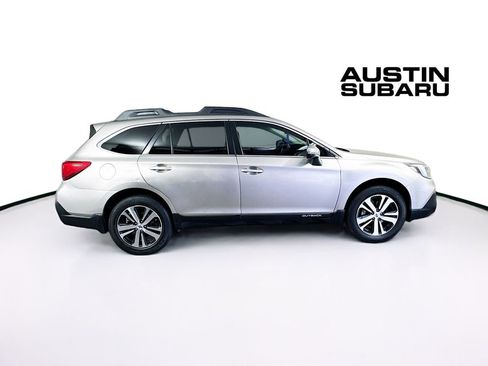 Used 2019 Subaru Outback 2.5i Limited w/ Popular Package #2 image 8