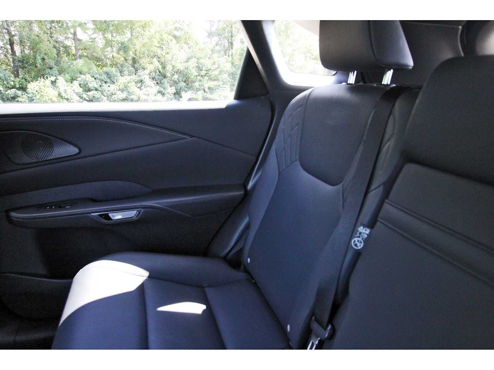 Used 2025 Lexus RX 350 Premium FWD image 9