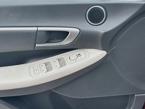 Used 2024 Hyundai Sonata SEL FWD image 14