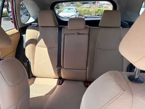 Certified 2021 Toyota RAV4 XLE AWD/4WD image 17