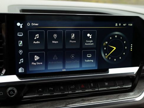 Used 2024 Chevrolet Silverado 1500 LTZ image 14