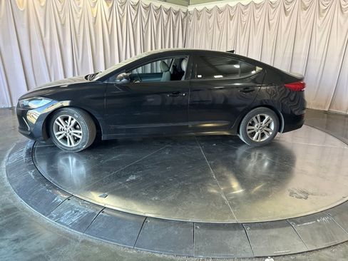 Used 2018 Hyundai Elantra Value Edition w/ Cargo Package FWD image 8