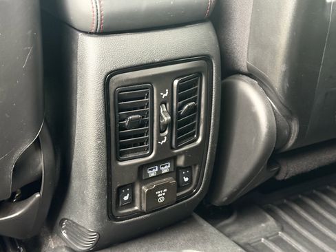 Used 2024 Dodge Durango R/T image 15