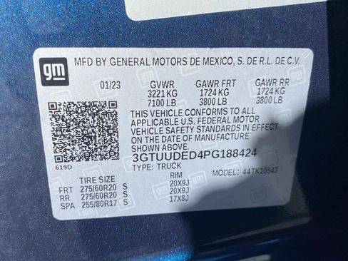 Used 2023 GMC Sierra 1500 SLT w/ SLT Premium Plus Package image 22