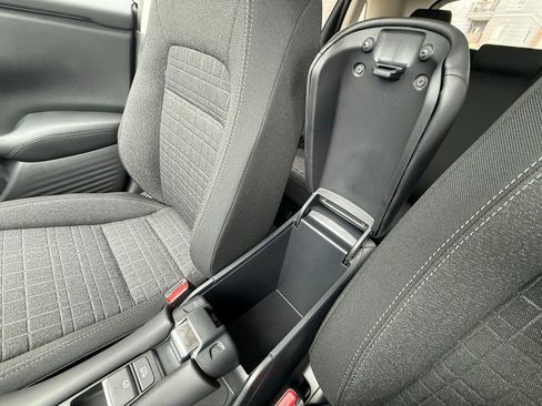 New 2026 Honda HR-V LX image 26