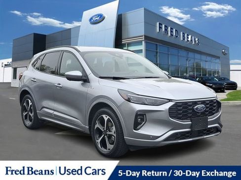 Certified 2023 Ford Escape ST-Line Elite w/ Class II Trailer Tow Package AWD/4WD image 1