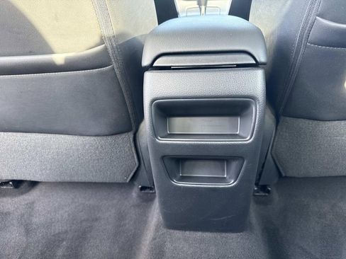 Used 2015 Nissan Sentra SR w/ SR Premium Package image 15