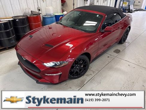 Used 2019 Ford Mustang Premium w/ Ecoboost Performance Package image 4
