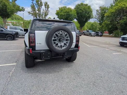 Used 2025 GMC Hummer EV 3X AWD/4WD image 7