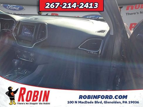 Used 2020 Jeep Cherokee Latitude Plus AWD/4WD image 27