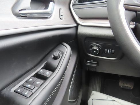 New 2026 Jeep Grand Cherokee L Limited image 33