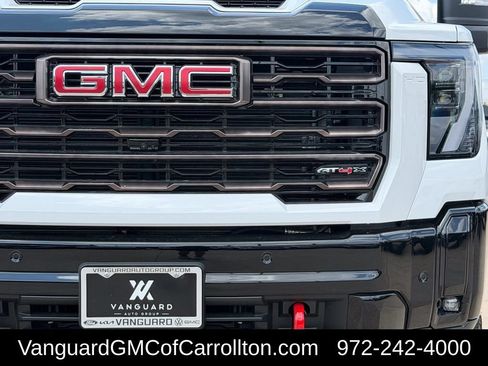 New 2026 GMC Sierra 2500 AT4X AWD/4WD image 8
