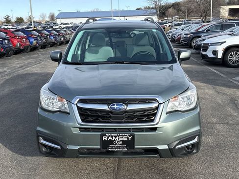 Used 2017 Subaru Forester 2.5i Premium image 9
