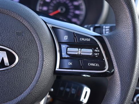 Used 2020 Kia Optima LX image 14