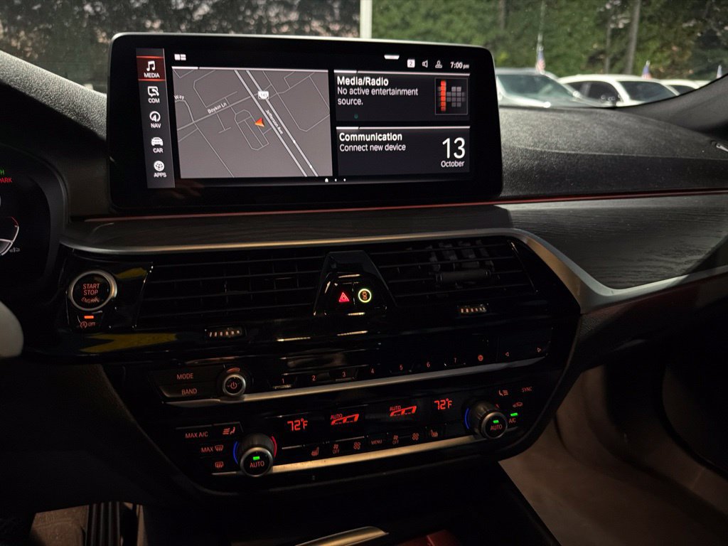 Used 2021 BMW 530i RWD image 20
