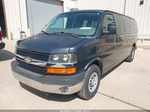 Used 2014 Chevrolet Express 3500 LT w/ LT Preferred Equipment Group RWD image 2