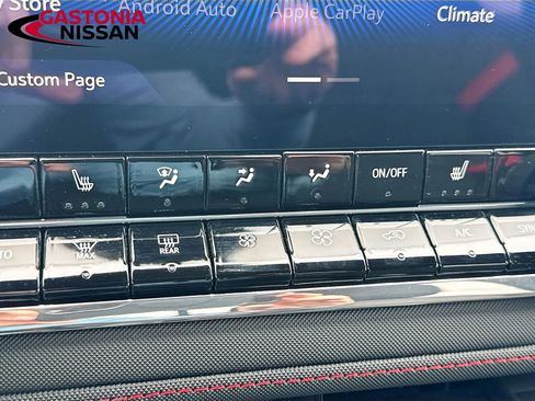 Used 2023 Chevrolet Colorado Z71 w/ Z71 Convenience Package 2 image 21