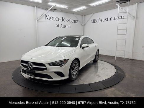 Used 2023 Mercedes-Benz CLA 250 image 3