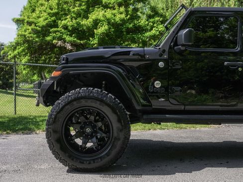 Used 2021 Jeep Gladiator Sport AWD/4WD image 4