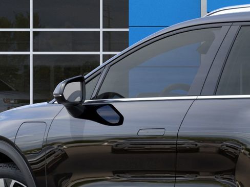 New 2026 Chevrolet Equinox EV LT w/ Convenience Package II image 30