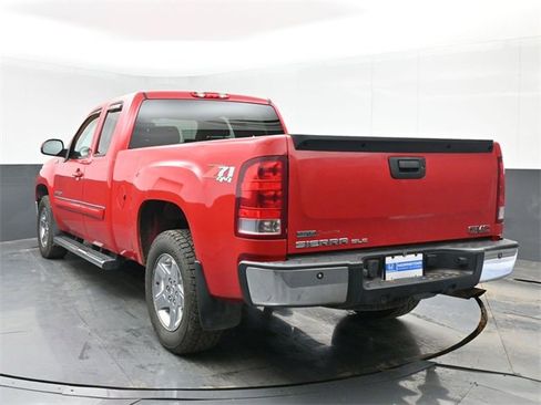 Used 2012 GMC Sierra 1500 SLE w/ All-Terrain Package image 7