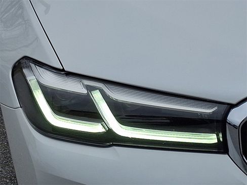 Used 2022 BMW 540i xDrive 540i xDrive w/ Executive Package image 9