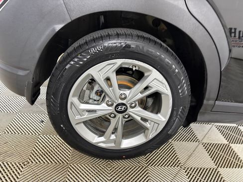 Used 2022 Hyundai Kona SEL w/ Cargo Package FWD image 28