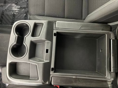 Used 2023 Chevrolet Silverado 1500 LT image 25