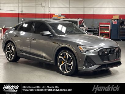 Used 2022 Audi e-tron Premium Plus w/ Premium Plus Package