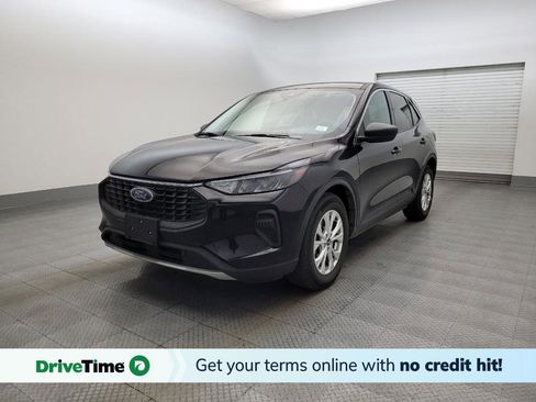 Used 2023 Ford Escape Active image 1