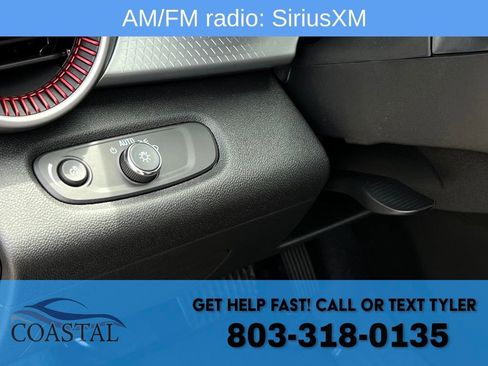 Used 2026 Chevrolet Trax RS w/ Sunroof Package image 9