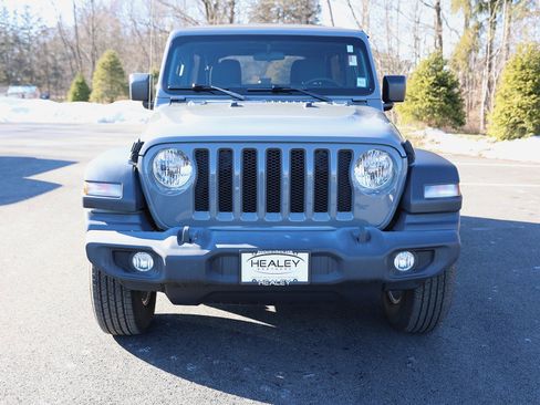 Used 2022 Jeep Wrangler Unlimited Sport image 2