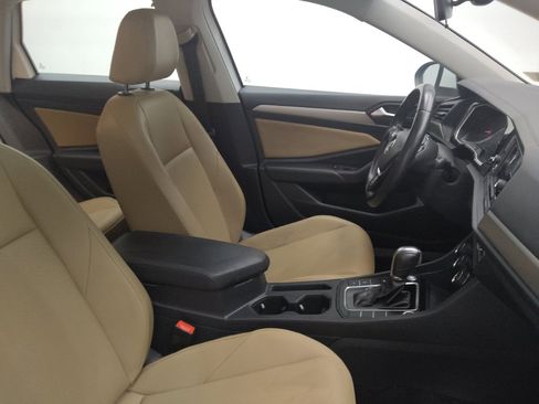 Used 2019 Volkswagen Jetta SE FWD image 21