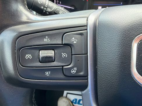 Used 2019 GMC Sierra 1500 SLT w/ SLT Premium Plus Package AWD/4WD image 22
